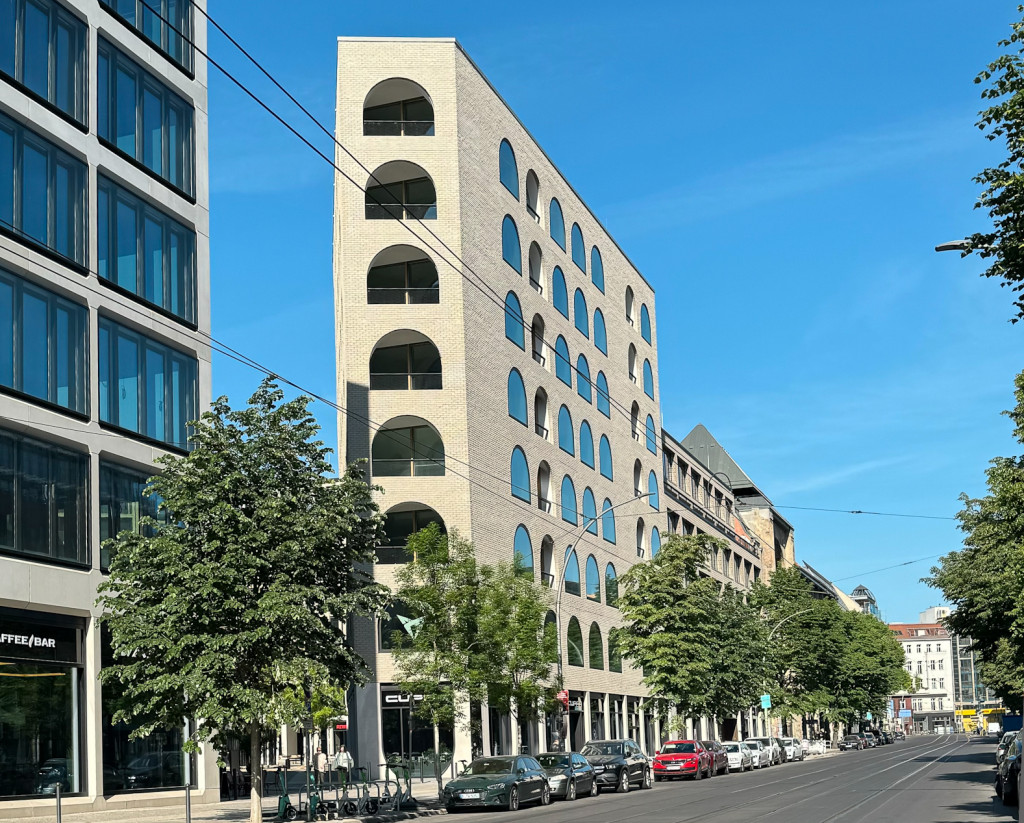 Am Tacheles Berlin, Wohn- und Geschäftsgebäude, Herzog & deMeuron Architekten